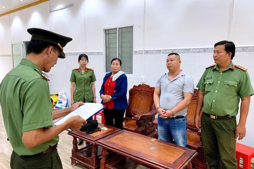 Truy tố đối tượng cưỡng ép người khác ở lại nước ngoài trái phép