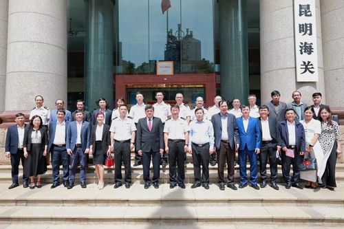 Rút ngắn thủ tục thông quan nông sản giữa Việt Nam và tỉnh Vân Nam