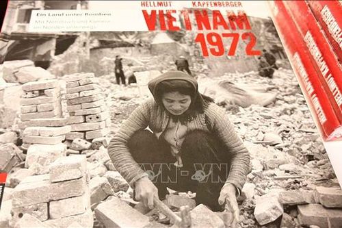 Nhà báo Đức ra cuốn sách mới về chiến tranh Việt Nam năm 1972
