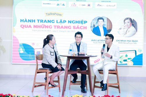 Công nghệ số phát triển làm mai một niềm yêu thích đọc sách ở giới trẻ