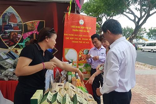 Đặc sắc phiên chợ sản phẩm hợp tác xã lần đầu tổ chức tại Đà Nẵng