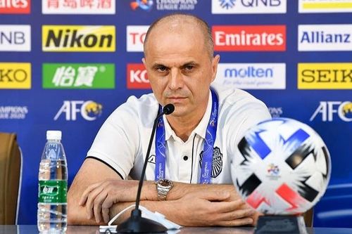 HLV Hà Nội FC trách học trò sau trận thua HAGL