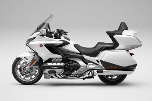 Chi tiết Honda Gold Wing 2023, giá hơn 1,2 tỷ đồng tại Việt Nam
