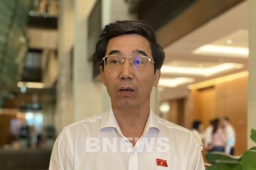 Bên lề Kỳ họp Quốc hội: Sớm tháo gỡ khó khăn về thị trường, vốn vay