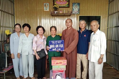 Ấm tình làng quê