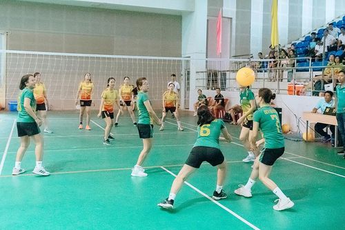 Rèn luyện thể dục - thể thao trong công nhân, viên chức, người lao động