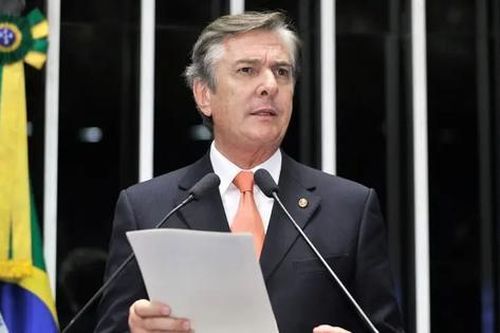 Một cựu Tổng thống Brazil bị phạt gần 9 năm tù vì tội tham nhũng và rửa tiền