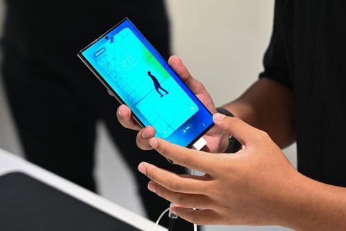 Màn hình không còn là thứ đắt nhất trên smartphone