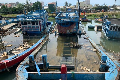 Quảng Ngãi: Lập phương án trục vớt, xử lý xác tàu đắm tại cửa biển