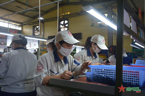Tháo gỡ khó khăn cho doanh nghiệp để đạt mục tiêu tăng trưởng
