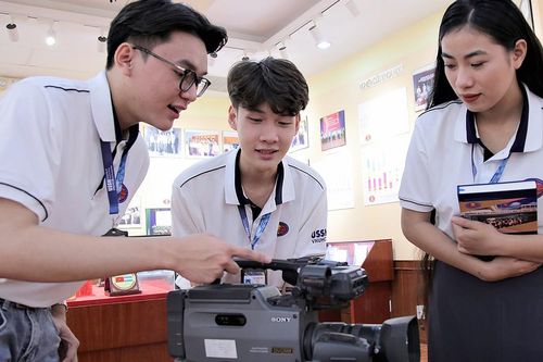 Xét tuyển khối ngành Khoa học xã hội và nhân văn: Giải tỏa băn khoăn về việc làm, học phí