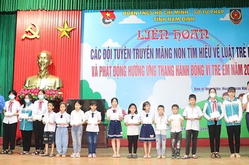 Nam Định: Liên hoan các Đội tuyên truyền măng non tìm hiểu về Luật Trẻ em