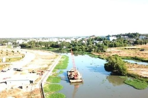 Các tỉnh Đông Nam Bộ thống nhất xây loạt cầu, đường tránh 'ngăn sông cách chợ'