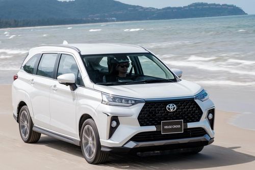 4 mẫu xe cạnh tranh với Toyota Veloz Cross trong tầm giá 700 triệu đồng