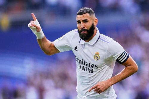 Benzema đột ngột 'quay xe', vẫn gắn bó Real Madrid