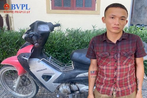 Để xe máy hớ hênh khi đi làm đồng, bị kẻ gian lấy cắp và 'gửi lại' xe đạp