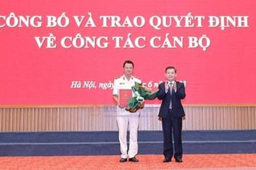 Viện trưởng Lê Minh Trí trao quyết định bổ nhiệm Phó Thủ trưởng Cơ quan điều tra VKSND tối cao