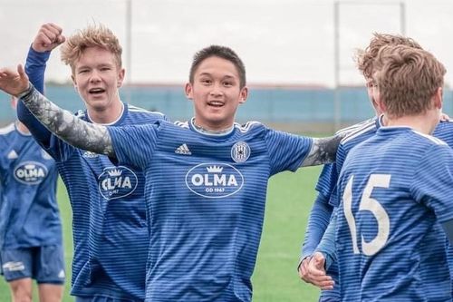 HLV Troussier gọi cầu thủ gốc Nghệ An đang khoác áo U18 Cộng hòa Séc lên U23 Việt Nam
