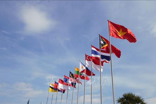 ASEAN Para Games 12: Lễ thượng cờ các đoàn thể thao tham dự đại hội
