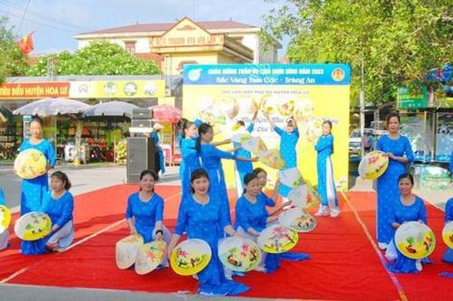 Phụ nữ Ninh Bình tham gia bảo tồn và phát huy giá trị của Di sản qua hội thi dân vũ