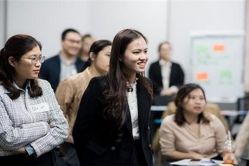 Xây dựng văn hóa doanh nghiệp có nhân sự đa thế hệ