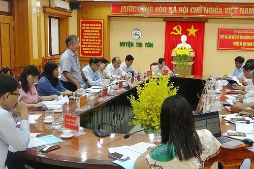 Ban Dân tộc HĐND tỉnh An Giang giám sát dạy tiếng Khmer tại huyện Tri Tôn