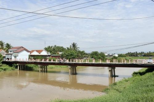 Xã Ninh Phú: Mong chờ một cây cầu mới