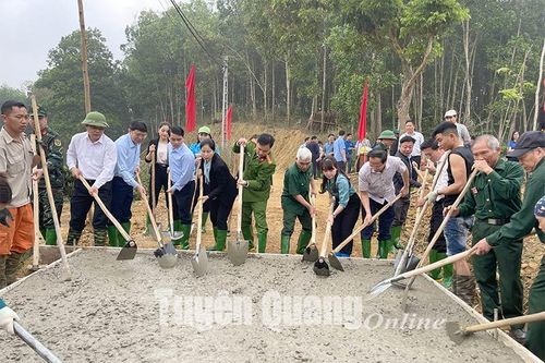 Ngày thứ 7 xây dựng nông thôn mới ở Sơn Dương