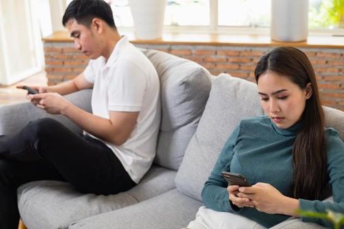 Điều gì xảy ra khi bạn đời không còn hỏi bạn: 'Anh/em đang ở đâu?'