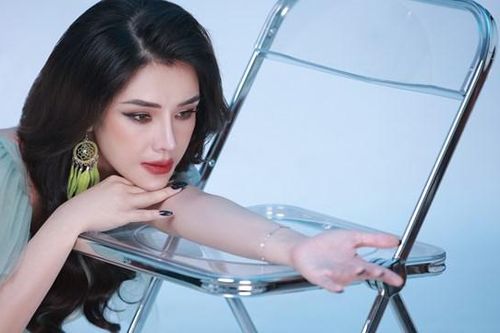 Á quân Thần tượng Bolero Tô Ngọc Hà tươi mới khi chuyển 'màu' âm nhạc