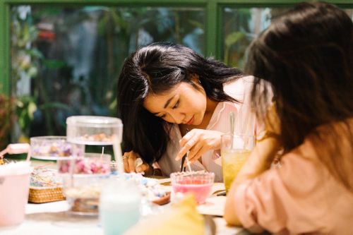 'Loạn' giá workshop dành cho giới trẻ