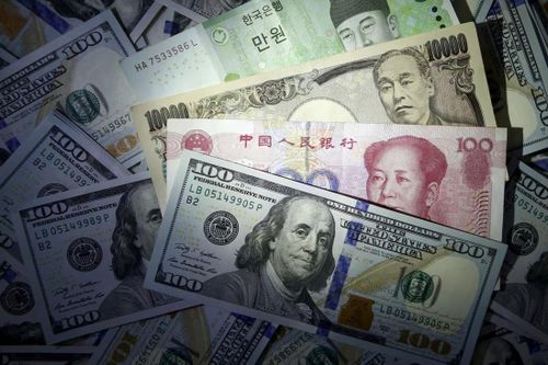 Đồng USD có đứng vững trước làn sóng bất bình?