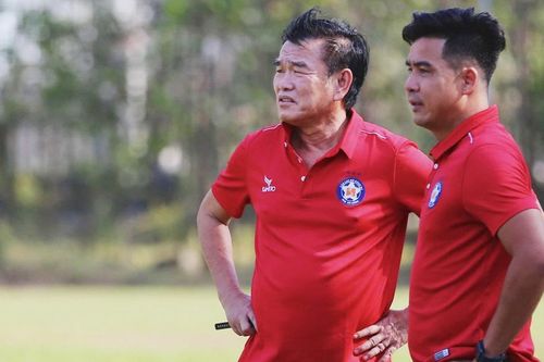HLV Phan Thanh Hùng xin nghỉ hay bị sa thải?