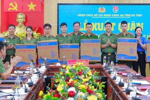 Công an tỉnh Hà Tĩnh xuất quân Ngày cuối tuần làm Công an xã