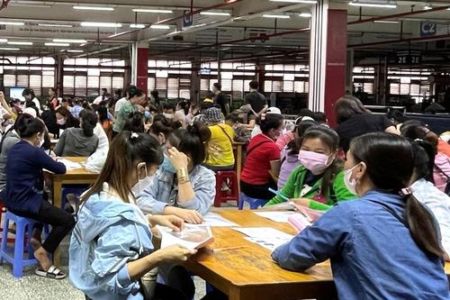 Công ty Pouyuen Việt Nam hỗ trợ người lao động nghỉ việc đợt 2 khoảng 164 tỷ đồng