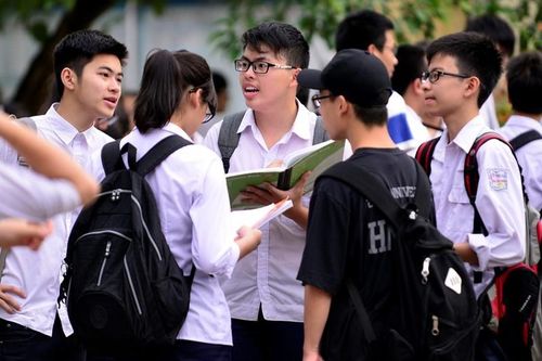 Thi lớp 10 chuyên: Bí kíp 'làm bài... ăn điểm' cho sĩ tử