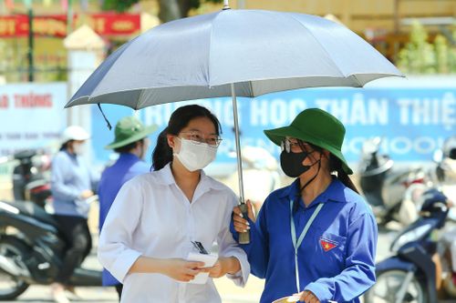 Thí sinh Bắc Giang tự tin thi môn thứ hai tuyển sinh vào lớp 10
