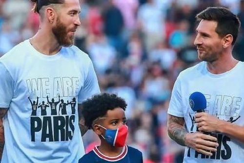 Sau Messi, Ramos nối bước chia tay PSG
