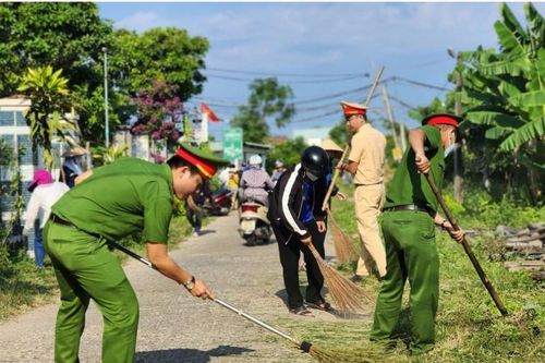 Công an Quảng Nam: Phát động hưởng ứng Ngày Môi trường thế giới