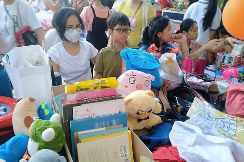 Phiên chợ đồ cũ, đồ tái chế 'Hành động xanh' - Lan tỏa hành động vì môi trường
