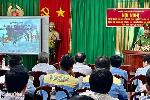 TP.Biên Hòa tập huấn phòng cháy cho đại diện hơn 40 chợ, trung tâm thương mại