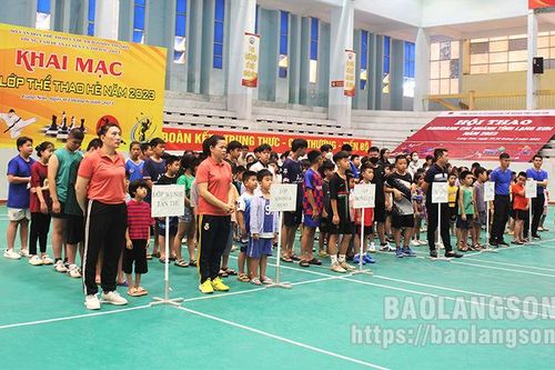 Trung tâm Huấn luyện và Thi đấu Thể dục thể thao tỉnh khai giảng 10 lớp thể thao hè
