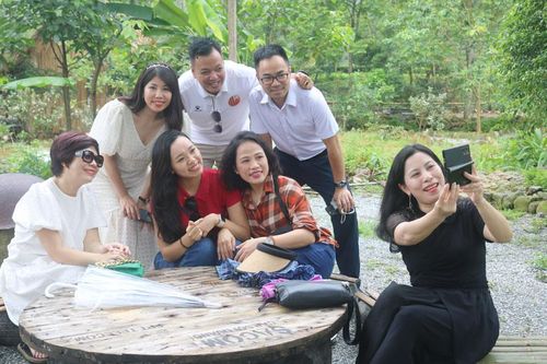 Xây dựng môi trường văn hóa lành mạnh trên không gian mạng