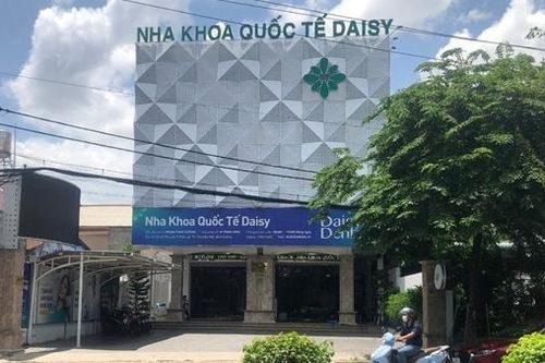 Phòng khám bị phạt 137,5 triệu đồng vì tự tiện lấy tủy 15 cái răng