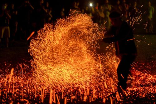 Lễ nhảy lửa người Pà Thẻn lần thứ 2 là di sản văn hóa phi vật thể cấp quốc gia