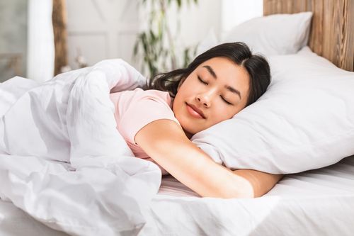 Mẹo giúp bạn ngủ ngon trong kỳ kinh nguyệt