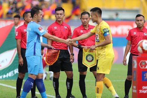 Bóng đá Việt Nam ngày 4/6: Thanh Hóa mong trọng tài bắt công tâm ở trận đấu với Công an Hà Nội