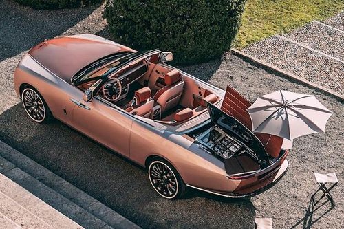 Xe VIP của Rolls-Royce Coachbuild 'thửa riêng' có giá tới 650 tỷ đồng?