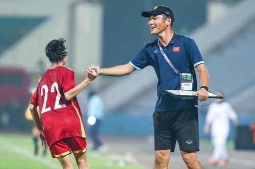 HLV Nhật Bản chưa hài lòng với chiến thắng của U20 nữ Việt Nam