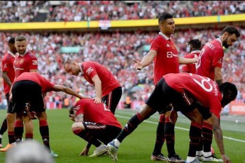 Roy Keane trách 3 ngôi sao của MU sau trận thua Man City